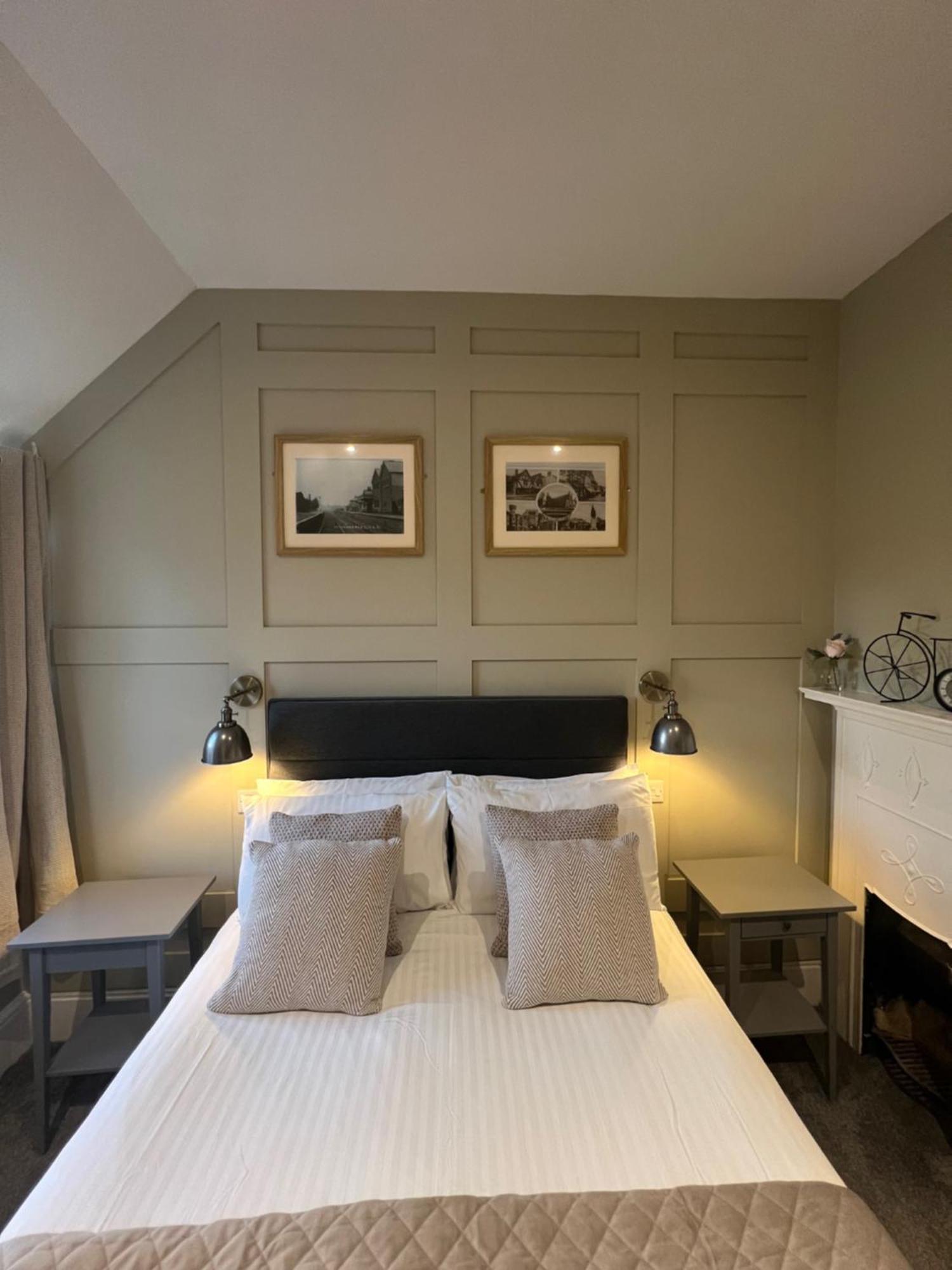 Hotel The Plough Itchen Abbas Winchester Esterno foto